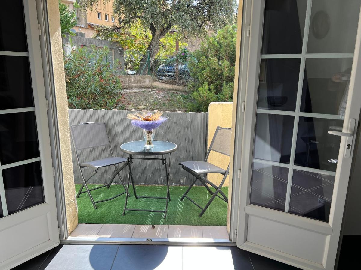 L'Appart Isa&Marc T2 Avec Rez-De-Jardin Bormes-les-Mimosas Dış mekan fotoğraf